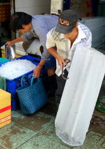 Ice - Ben Thanh Market - Ho Chi Minh City, Vietnam - DSC01136