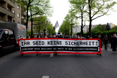 Ihr seid keine Sicherheit demonstration 2021-05-08 120