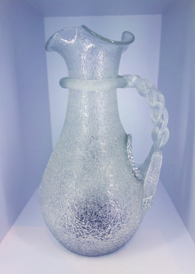 Ice Pitcher, Boston and Sandwich Glass Company, Sandwich, Massachusetts, 1877-1885, glass - Brooklyn Museum - Brooklyn, NY - DSC08428