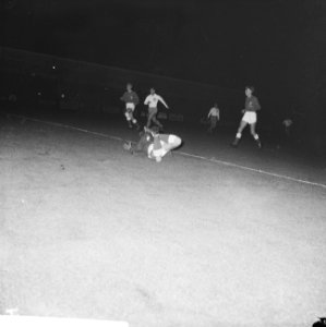 Jong Oranje tegen Jong Denemarken 2-2, het eerste doelpunt door Bosveld, Bestanddeelnr 914-3419