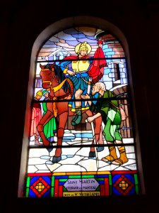 Joncourt (Aisne) église, vitrail 01