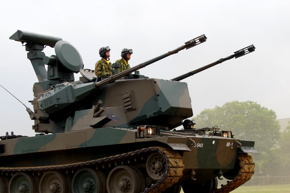 JGSDF Type 87 Self-Propelled Anti-Aircraft Gun 20140429-02 (cropped)