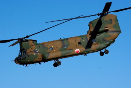 JGSDF CH-47J 20120108-03