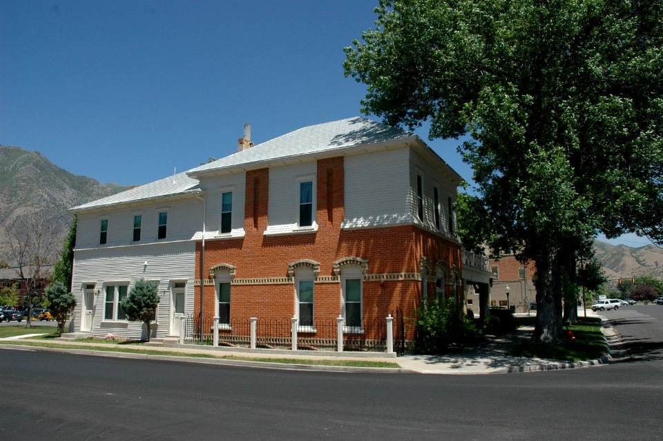 Johnson-Kearns Hotel Springville Utah