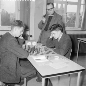 Jeugdschaken onder supervisie van de KNSB te Amsterdam, Bestanddeelnr 909-4692 photo