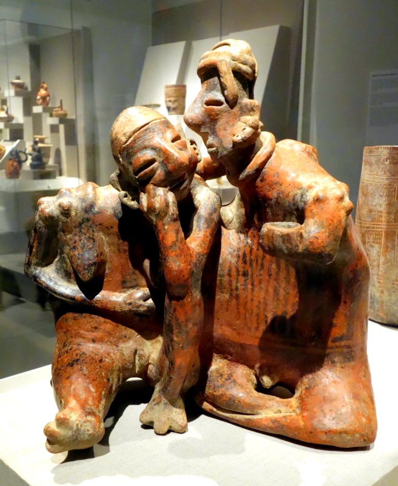 Joined male and female figures, West Mexico, Nayarit, Ixtlan del Rio style, 300 BC to 300 AD, earthenware and pigment - De Young Museum - DSC00403
