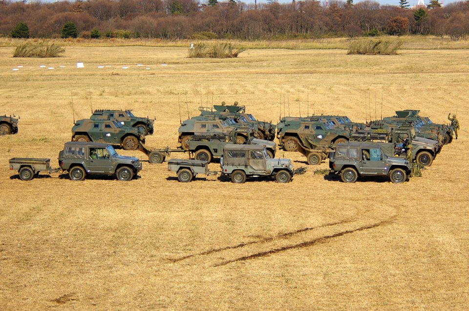 JGSDF 1st Airborne Brigade vehicles 20070107