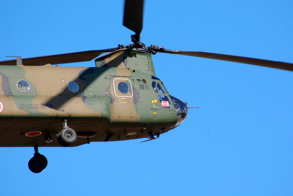 JGSDF CH-47J 20120108-01
