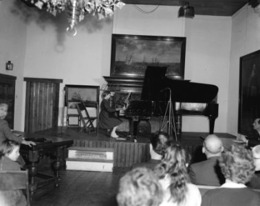Jeugdmuziekconcours in het Prinsenhof te Delft, Bestanddeelnr 910-1680
