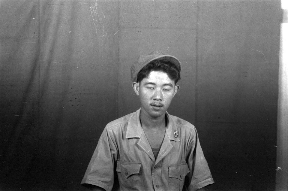 Jonge Indonesische man in uniform, Bestanddeelnr 6374