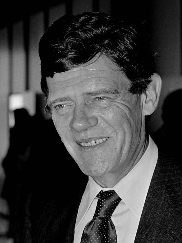 John Lang Taylor (1979)