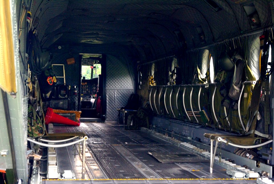 JGSDF CH-47J 20120610-03