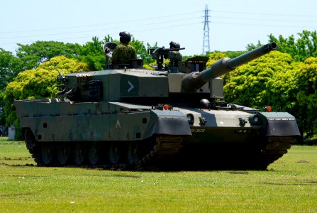 JGSDF Type90 tank 20120527-05