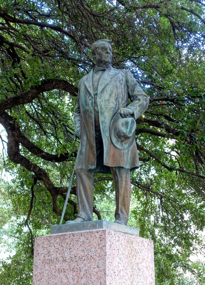 John H. Reagan by Pomeo Coppini - University of Texas at Austin - DSC08635