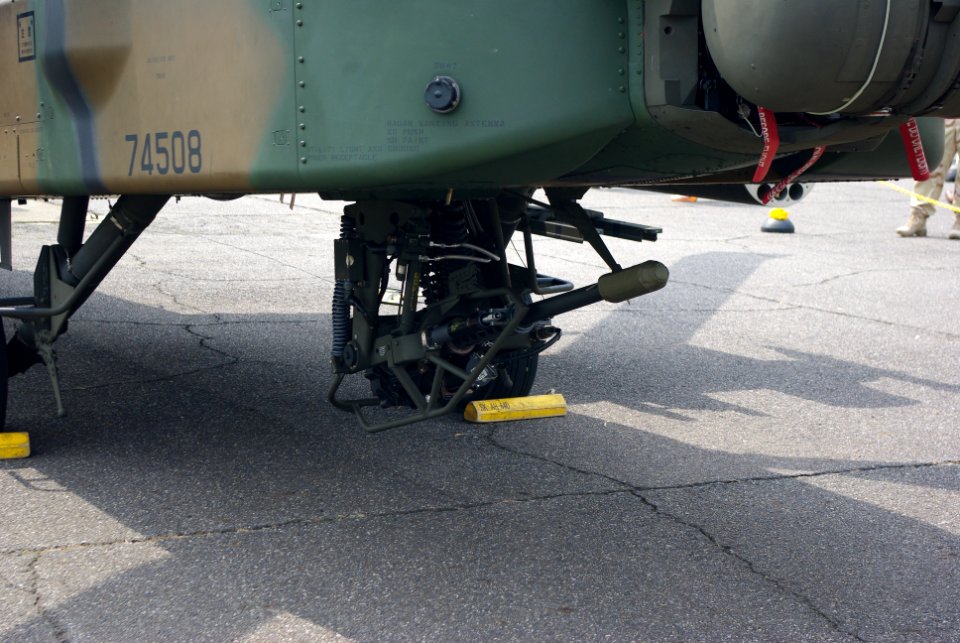 JGSDF AH-64D 20120520-01