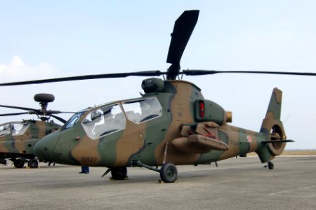 JGSDF OH-1 tsuiki 20121028 111502