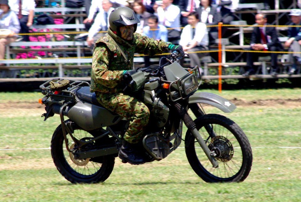 JGSDF reconnaissance bicycle (Kawasaki KLX250) 20120429-02