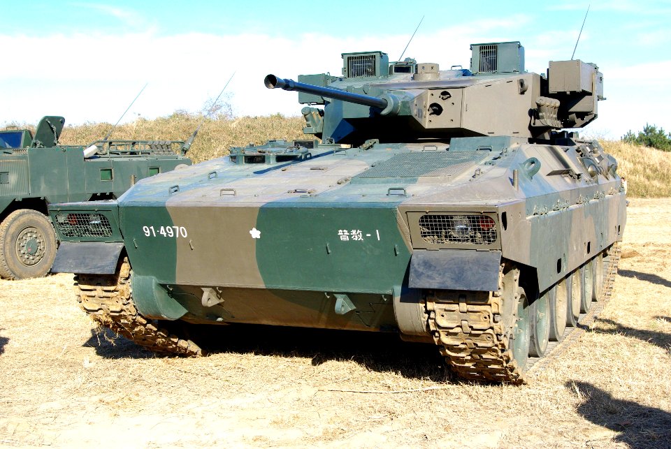 JGSDF IFV Type 89 20120108-04