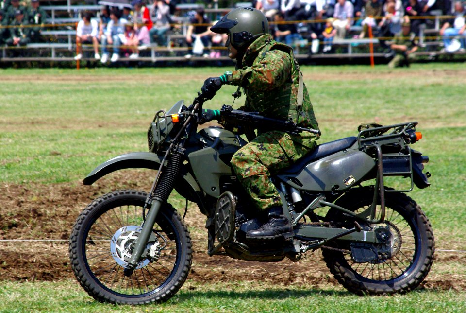 JGSDF reconnaissance bicycle (Kawasaki KLX250) 20120429-03