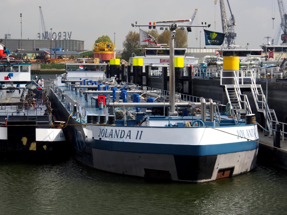 Jolanda II, ENI 02333747