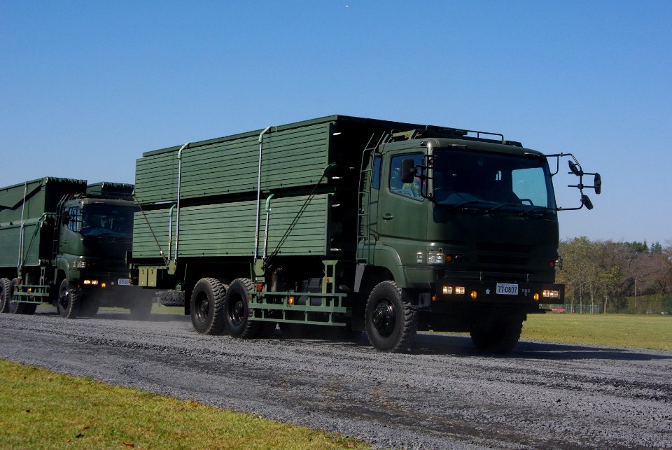 JGSDF Type 07 Mobility support bridge 20121021-04