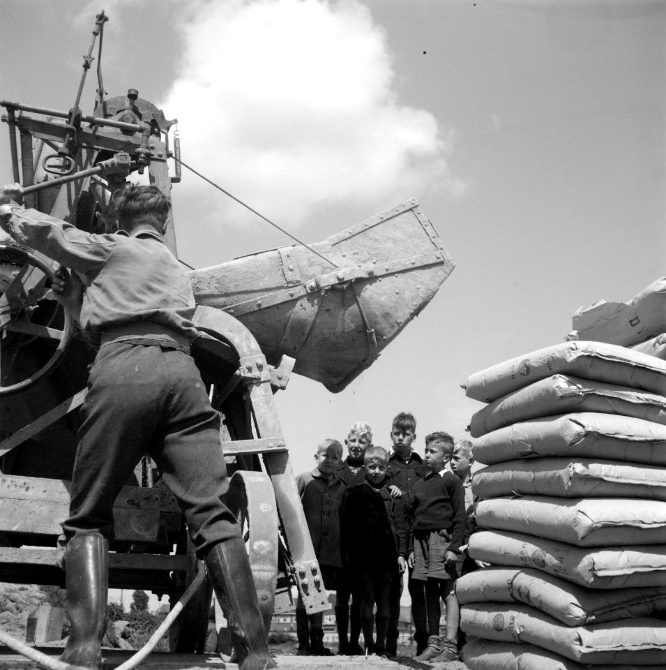 Jongensstad te Gouda. Betonmolen, Bestanddeelnr 902-7583