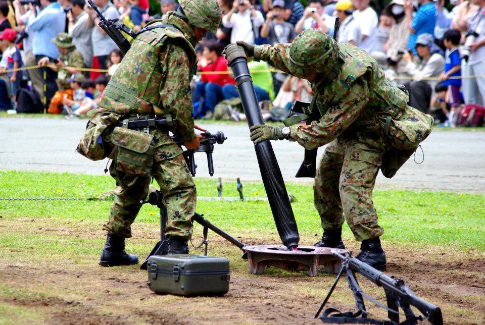 JGSDF L16 81mm mortar 20120610-1