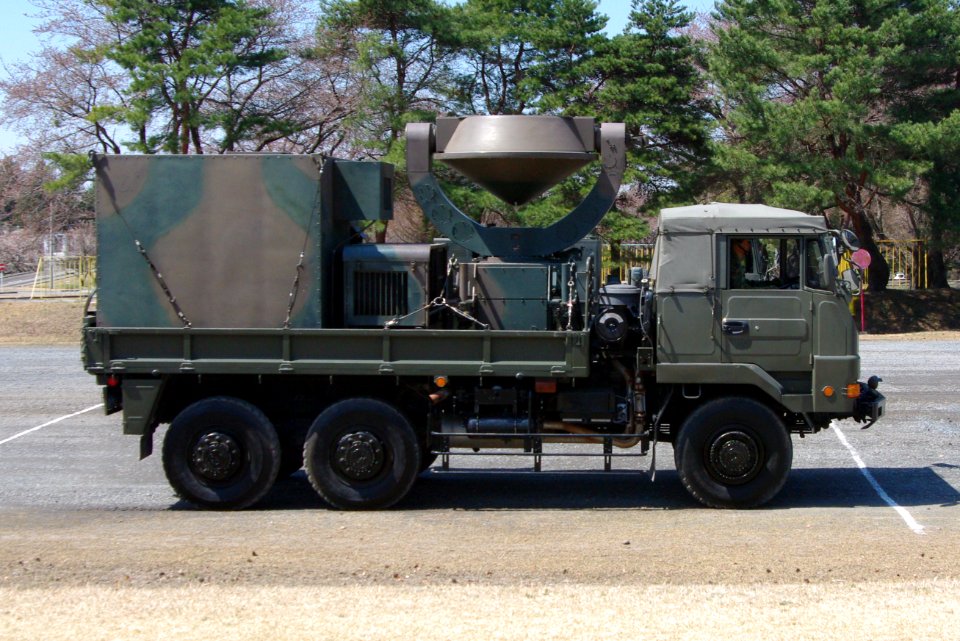 JGSDF Type80 Meteorological measuring equipment JMMQ-M2 20120408-02
