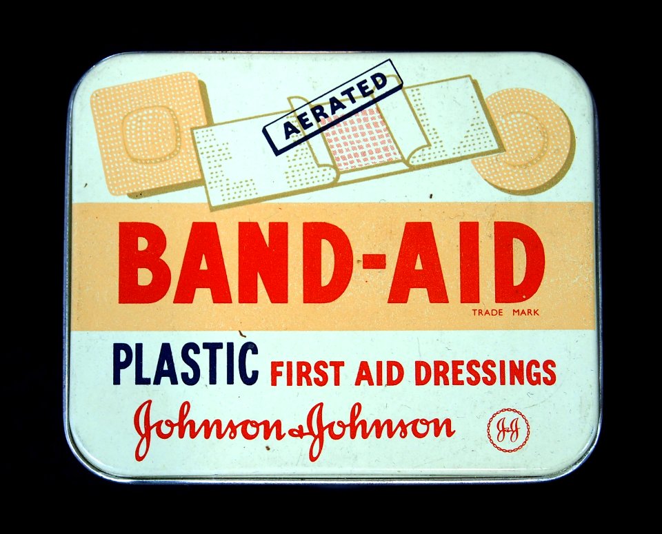 Johnson&Johnson Band-Aid tin, pic3