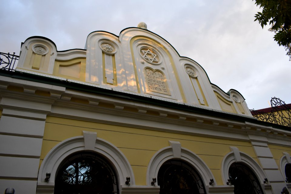 Jewish temple in Vladivostok b 16