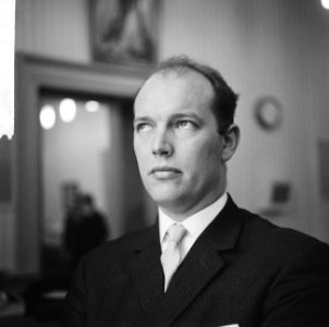Joop van Zon (kop) dirigent, Bestanddeelnr 917-2746