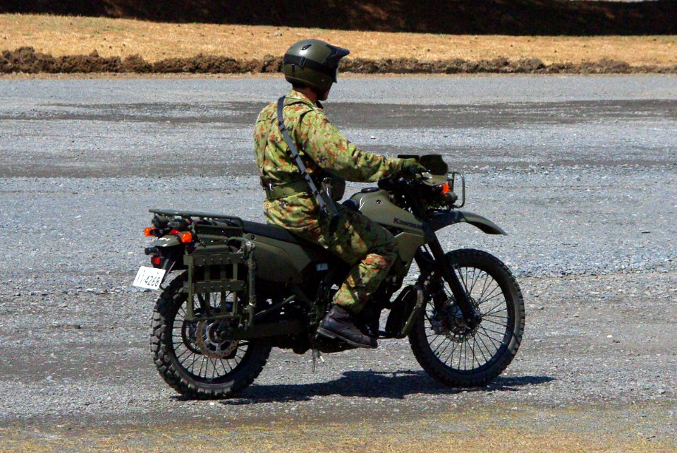 JGSDF reconnaissance bicycle (Kawasaki KLX250) 20120408-02