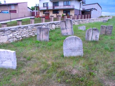 Jewish cemetery in Chmielnik 04