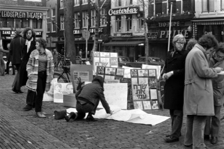 Joodse jongeren verzamelen handtekeningen tegen marteling Joden in Arabische lan, Bestanddeelnr 925-2254