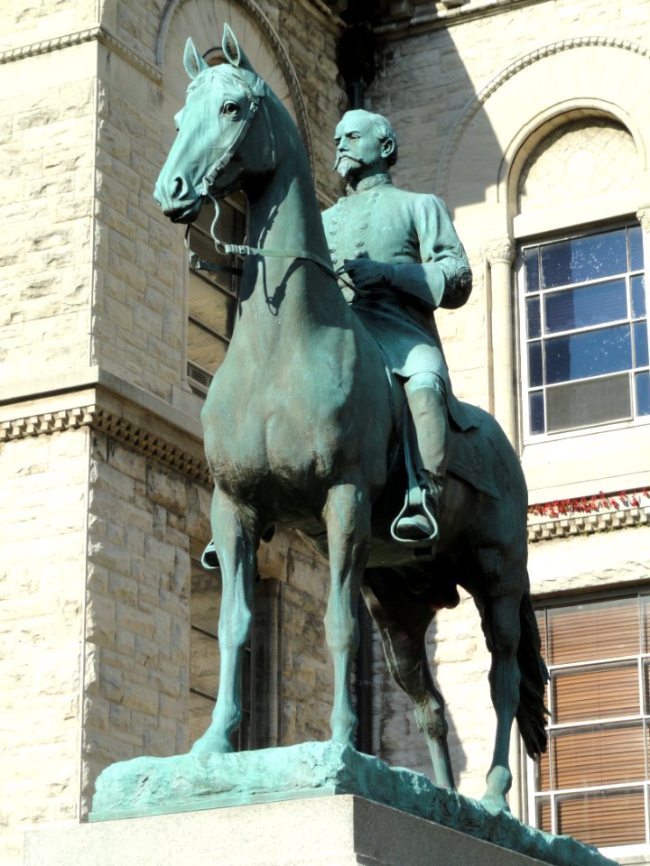 John Hunt Morgan memorial - Lexington, Kentucky - DSC09086
