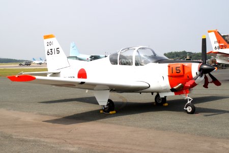 JMSDF T-5 ashiya 20090927 113054