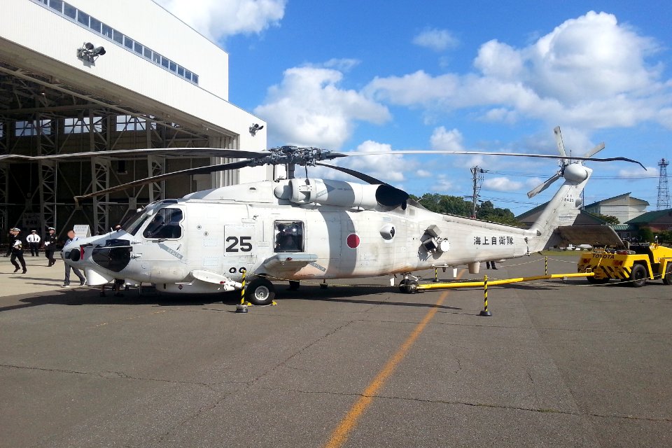 JMSDF SH-60K ominato 20130923 091327