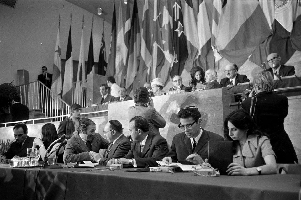 Joods Wereldcongres over Rusland in Brussel, Belgie presidium van congres, Bestanddeelnr 924-2934