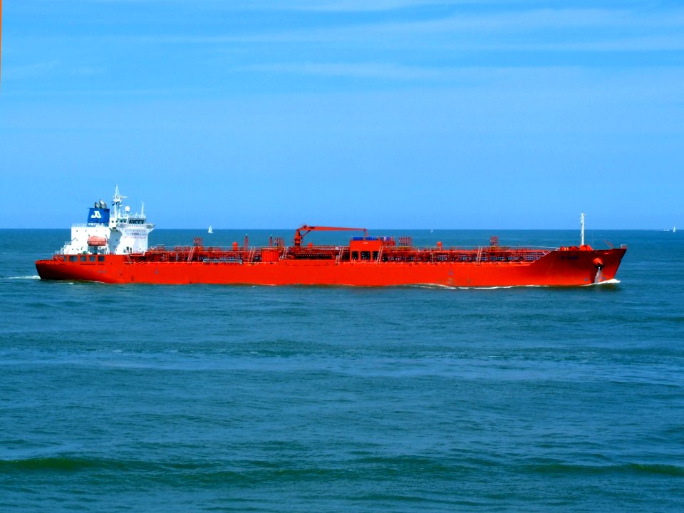 Jo Acer p4 approaching Port of Rotterdam, Holland 08-Jul-2007