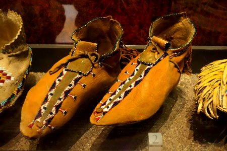 Jicarilla or Mescalero Apache moccasins, c. 1885 - Bata Shoe Museum - DSC00520