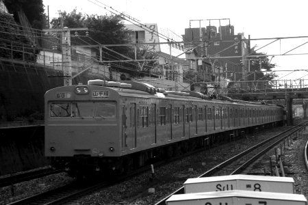 JNR103 198508 Uguisudani