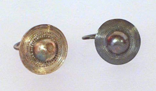 Jewelry worn by Ban Thi Hau at her wedding, 4 of 4, Dao Tien, Nguyen Binh, Cao Bang, 1976 - Vietnamese Women's Museum - Hanoi, Vietnam - DSC04365