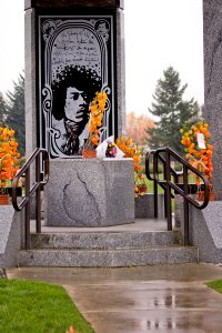 Jimi Hendrix Memorial, fragment photo