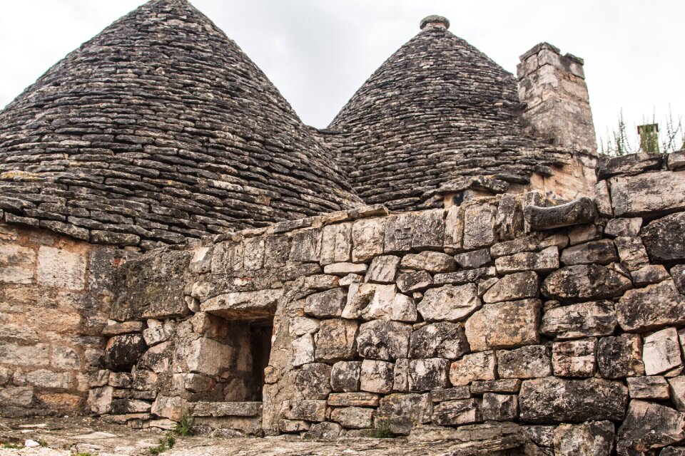 Appulien stone house trullis