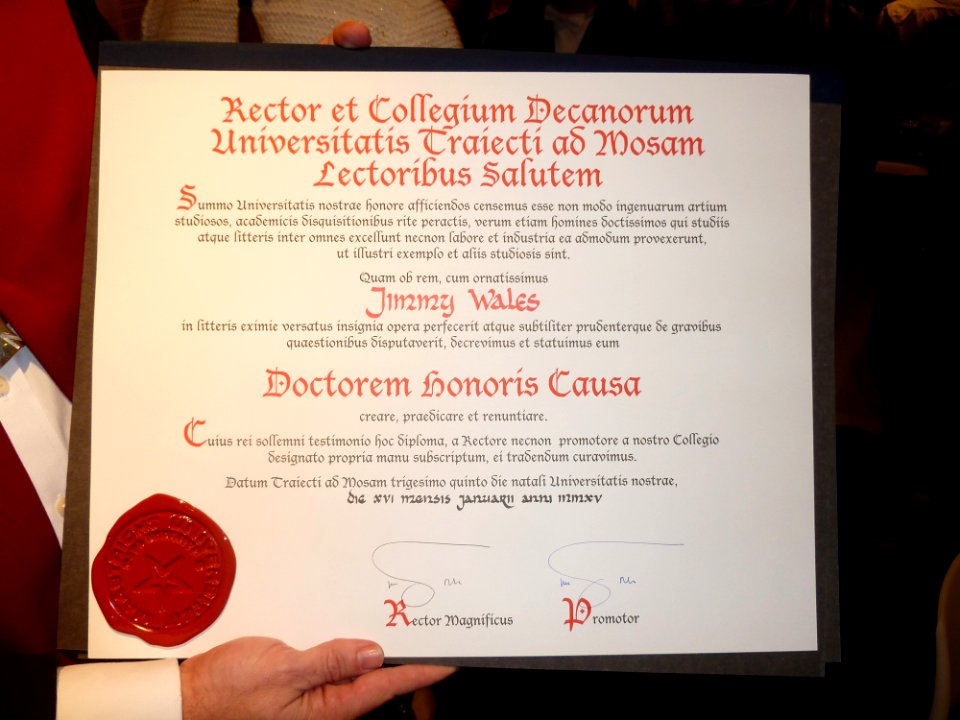 Jimmy Wales receives honorary doctorate from Maastricht University (5)