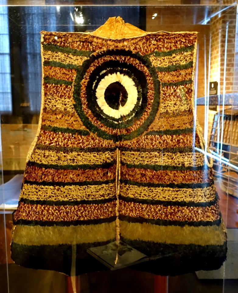 Jinbaori (surcoat) with feather design, view 2, Japan, Momoyama to early Edo period, 1500s-1600s AD, pheasant feathers, silk, hemp, leather - The Ann and Gabriel Barbier-Mueller Museum - DSC05513