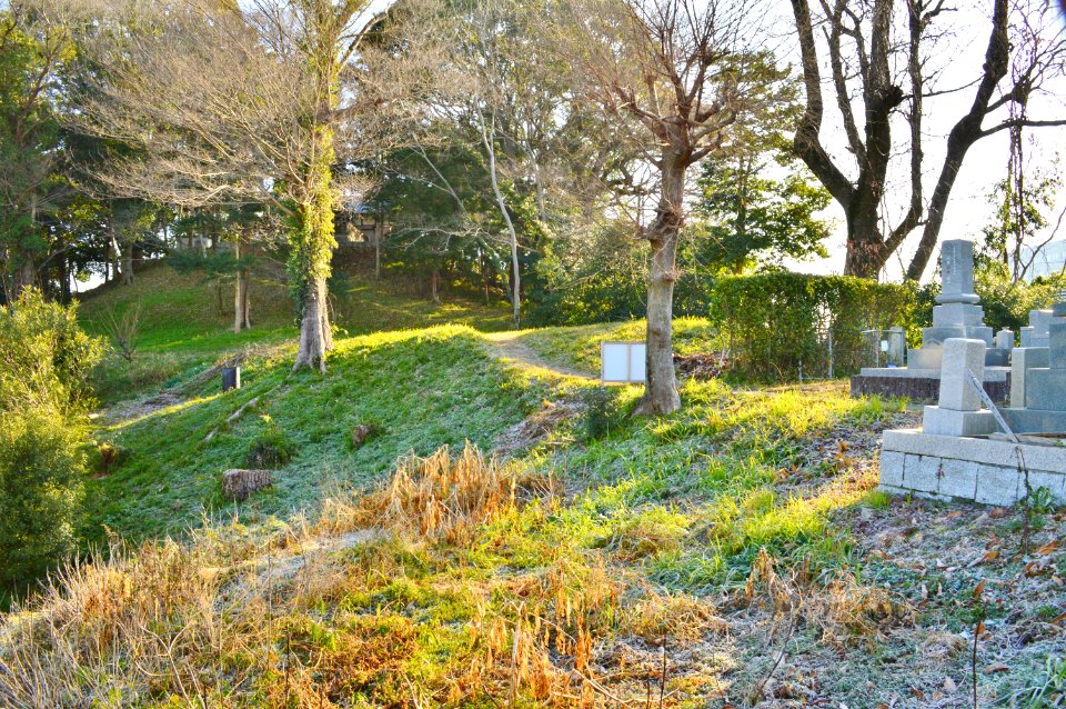 Jingu-ji-yama Kofun, funkyu
