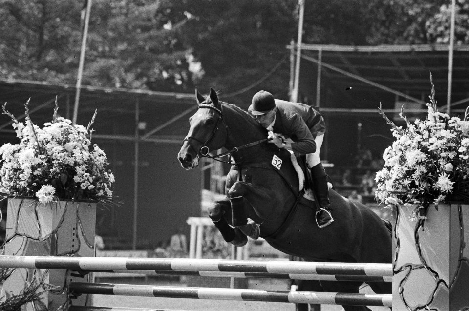 Johan Heins in actie met Argonaut Z, Bestanddeelnr 930-4024