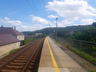 Jilešovice train stop (2) photo