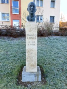 Johannes R. Becher bust Jena 2